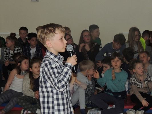  Grafika #7: KARAOKE IN ENGLISH grafika