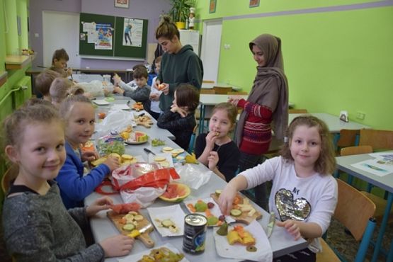  Grafika #8: "International Education. grafika