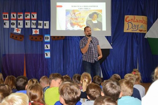  Grafika #3: COLUMBUS DAY grafika