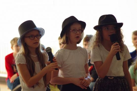  Grafika #7: Szkolny Konkurs KARAOKE IN ENGLISH grafika