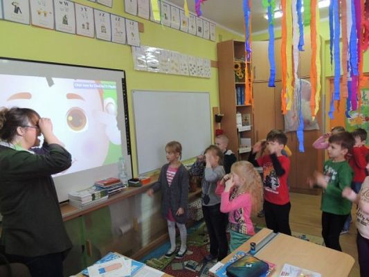  Grafika #7: Tańcowanie na angielskim grafika