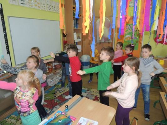  Grafika #9: Tańcowanie na angielskim grafika