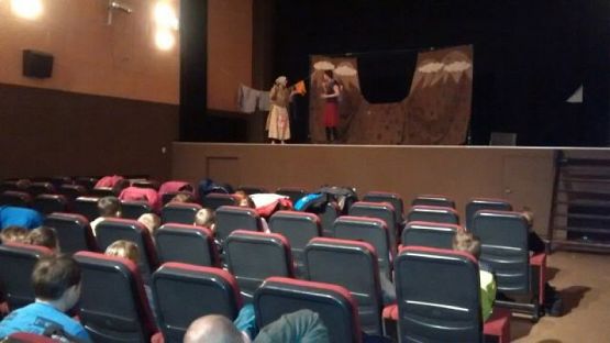  Grafika #1: Przedstawienie w języku angielskim: The Jackie and the Horrible Monster grafika