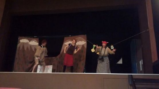  Grafika #4: Przedstawienie w języku angielskim: The Jackie and the Horrible Monster grafika