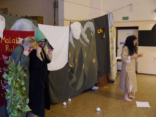  Grafika #7: English Theatre grafika