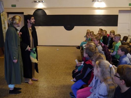  Grafika #8: English Theatre grafika