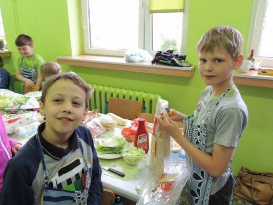  Grafika #9: PODSUMOWANIE TYGODNIA AMERYKAŃSKIEGO grafika