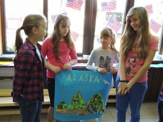  Grafika #2: WYNIKI SZKOLNYCH KONKURSÓW ANGLOJĘZYCZNYCH: HAPPY READING I MISTRZ SŁÓWEK ANGIELSKICH grafika