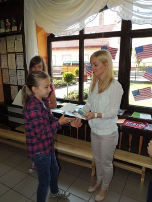  Grafika #3: WYNIKI SZKOLNYCH KONKURSÓW ANGLOJĘZYCZNYCH: HAPPY READING I MISTRZ SŁÓWEK ANGIELSKICH grafika