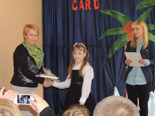  Grafika #4: ROZSTRZYGNIĘCIE II POWIATOWEGO KONKURSU PLASTYCZNEGO "CHRISTMAS CARD" grafika