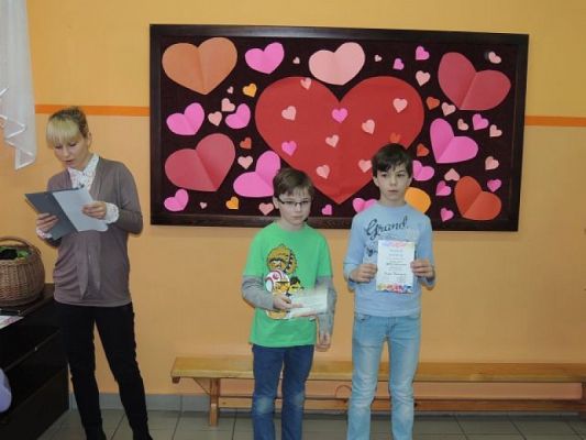  Grafika #3: WYNIKI OGÓLNOPOLSKIEJ OLIMPIADY Z JĘZYKA ANGIELSKIEGO PIONIER grafika