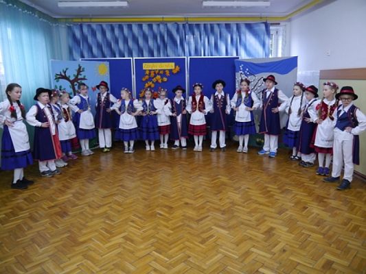  Grafika #0: KASZUBI NA KURPIACH, wymiana regionalna - dzień II grafika