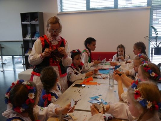  Grafika #21: KASZUBI NA KURPIACH, wymiana regionalna - dzień II grafika