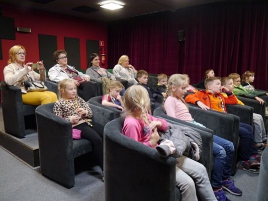  Grafika #9: KASZUBI NA KURPIACH, wymiana regionalna - dzień I grafika