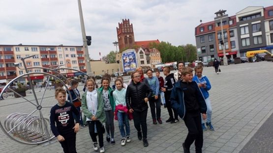  Grafika #1: KURPIE NA KASZUBACH , czyli wymiana regionalna grafika