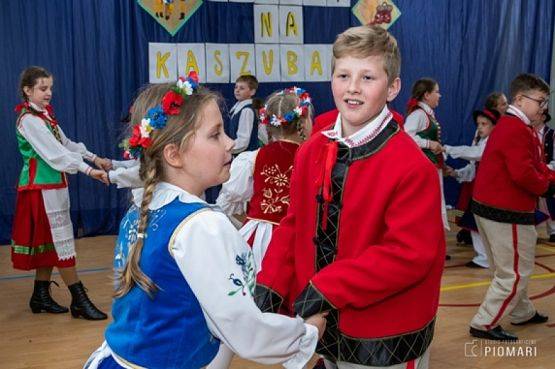  Grafika #29: KURPIE NA KASZUBACH , czyli wymiana regionalna grafika