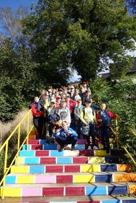  Grafika #1: TURYSTYKA AKTYWNA – na czerwonym szlaku grafika