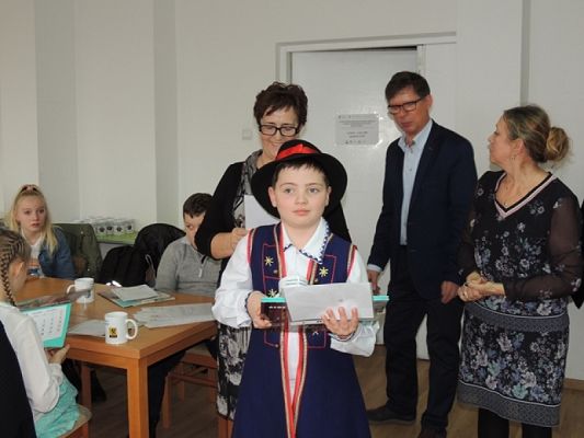  Grafika #4: POWIATOWY KONKURS PIĘKNEGO CZYTANIA PO KASZUBSKU grafika