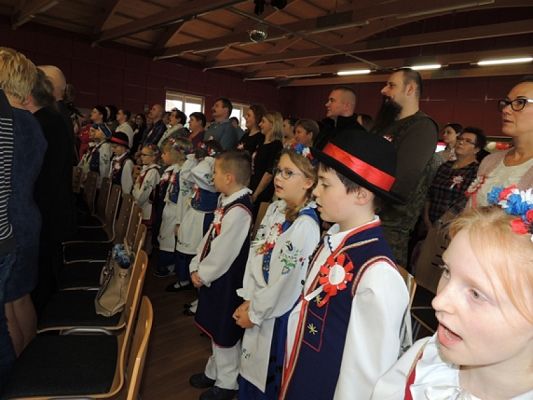  Grafika #3: Występ kaszubski w GOK-u w Potęgowie grafika