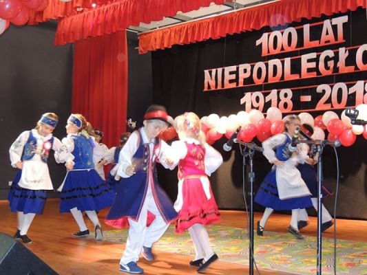  Grafika #5: Występ kaszubski w GOK-u w Potęgowie grafika