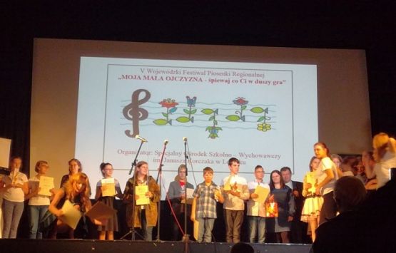  Grafika #2: NAGRODY w V WOJEWÓDZKIM KONKURSIE PIOSENKI REGIONALNEJ grafika