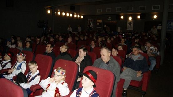  Grafika #2: WYSTĘP KASZUBSKI W LĘBORSKIM CENTRUM KULTURY ,,FREGATA grafika