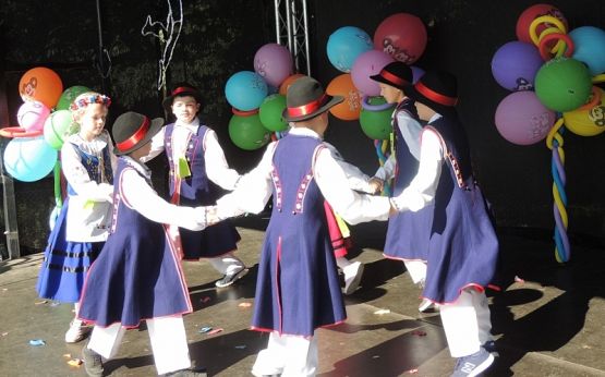  Grafika #8: WYSTĘP KASZUBSKI W CHARBROWIE grafika