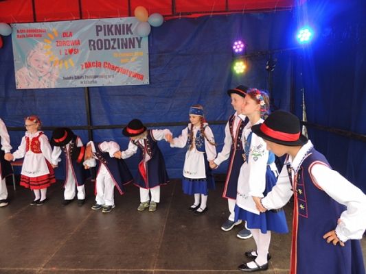  Grafika #10: ZESPÓŁ KASZUBSKI DLA ZOSI grafika