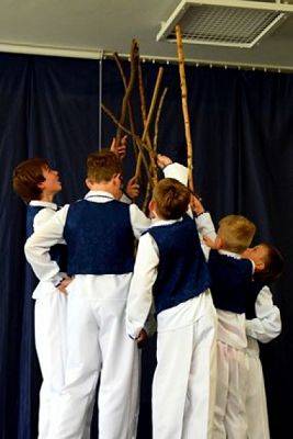  Grafika #9: WYSTĘP ZESPOŁU KASZUBSKIEGO grafika