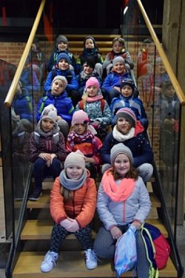  Grafika #16: KRAINA W KRATĘ czyli wycieczka klas drugich do Swołowa grafika