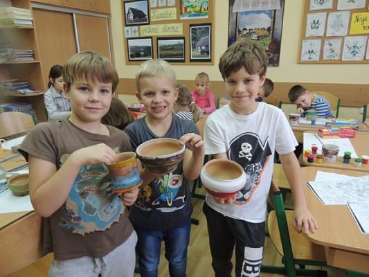  Grafika #7: OZDABIANIE WYROBÓW GARNCARSKICH grafika