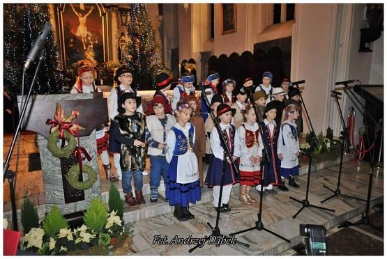  Grafika #0: WYRÓŻNIENIE W ,,I PRZEGLĄDZIE KOLĘD KASZUBSKICH grafika