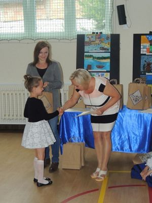  Grafika #8: GALA FINAŁOWA IV POWIATOWEGO KONKURSU PLASTYCZNEGO ,,KASZUBY JAK MALOWANE grafika