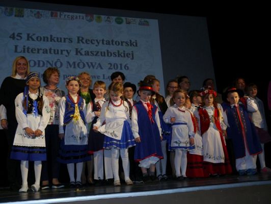  Grafika #1: III MIEJSCE W POWIATOWYM KONKURSIE RECYTATORSKIM ,,RODNÔ MÒWA grafika