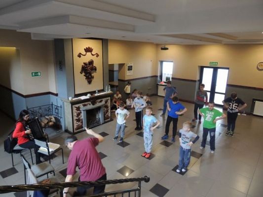  Grafika #16: Kaszubskie warsztaty taneczne w Runowie grafika