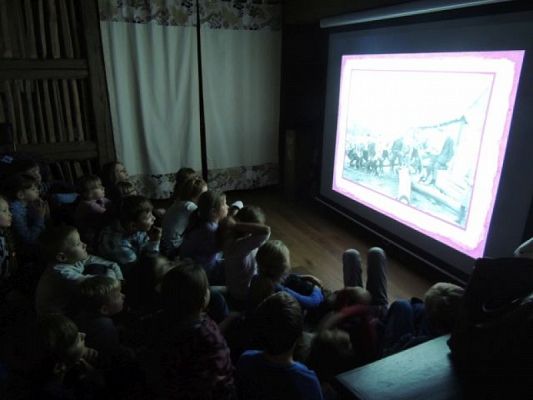  Grafika #13: Wycieczka klas drugich do Swołowa grafika