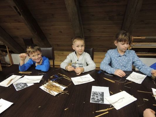  Grafika #15: Wycieczka klas drugich do Swołowa grafika