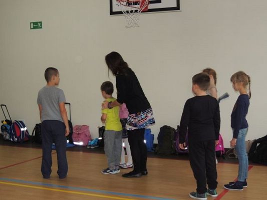  Grafika #2: A Lęborskie Słoneczka tańczą i tańczą… grafika