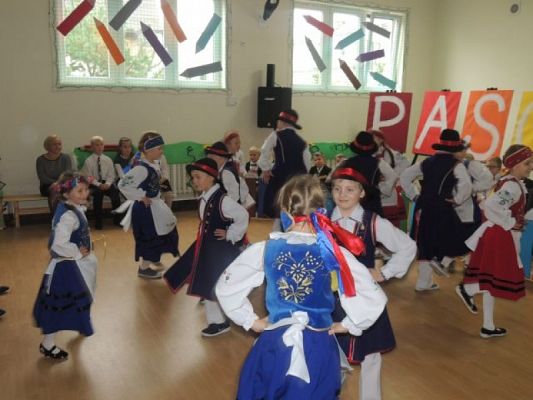  Grafika #7: Kaszubski występ na ślubowaniu grafika