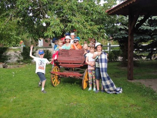  Grafika #3: Wyjazd integracyjny do Słajszewa grafika