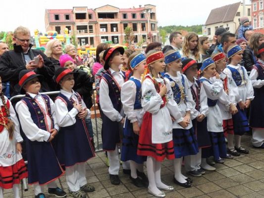  Grafika #5: Lãbòrsczé Słunuszka z występem na Placu Pokoju grafika