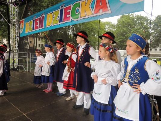  Grafika #8: Lãbòrsczé Słunuszka z występem na Placu Pokoju grafika