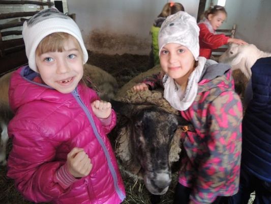  Grafika #5: 100 LAT – ZATRZYMANY CZAS czyli jak dawniej wyglądało życie w zagrodzie wiejskiej grafika