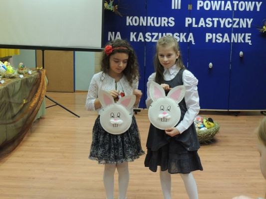  Grafika #3: Laureatki Powiatowego Konkursu Kaszubska Pisanka Wielkanocna grafika