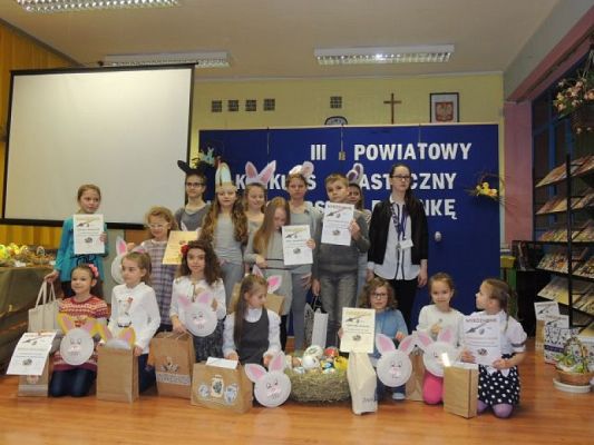  Grafika #4: Laureatki Powiatowego Konkursu Kaszubska Pisanka Wielkanocna grafika