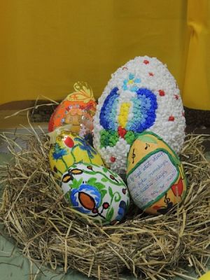  Grafika #10: Laureatki Powiatowego Konkursu Kaszubska Pisanka Wielkanocna grafika