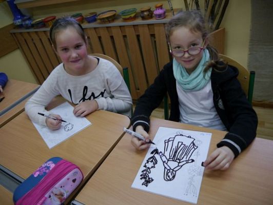  Grafika #1: Na szkle malowane grafika