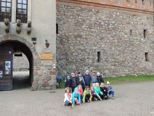  Grafika #0: Wycieczka do Muzeum Zachodnio - Kaszubskiego w Bytowie grafika