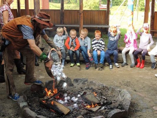  Grafika #1: Wycieczka do Runowa grafika