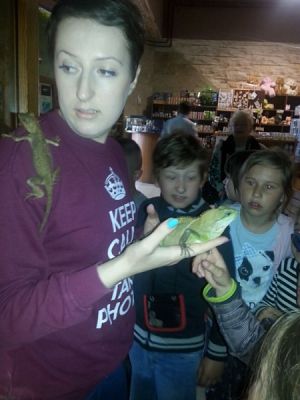  Grafika #1: ATAK ZWIERZĄT NA TUCHLINO! grafika